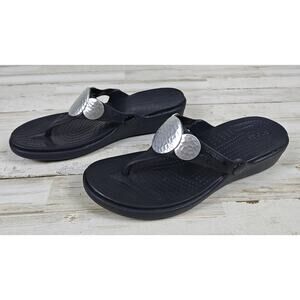 CROCS SANRAH Women's 8 Black Embellished Wedge Hammered Metal Flip Flop Sandals